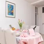 Centar Glavas Apartament *