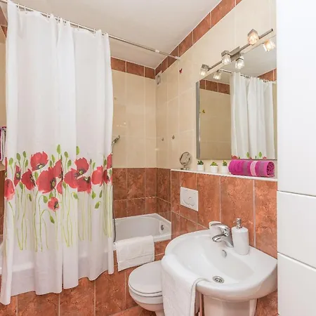 Centar Glavas * Макарска