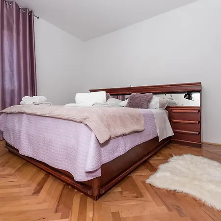 Centar Glavas Apartament *