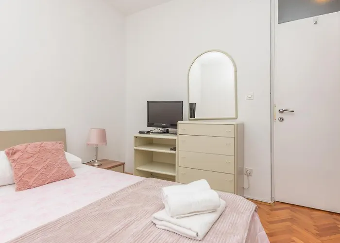 Centar Glavas Makarska