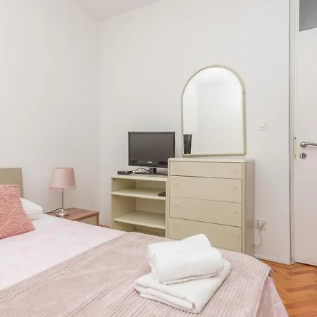 Centar Glavas Makarska